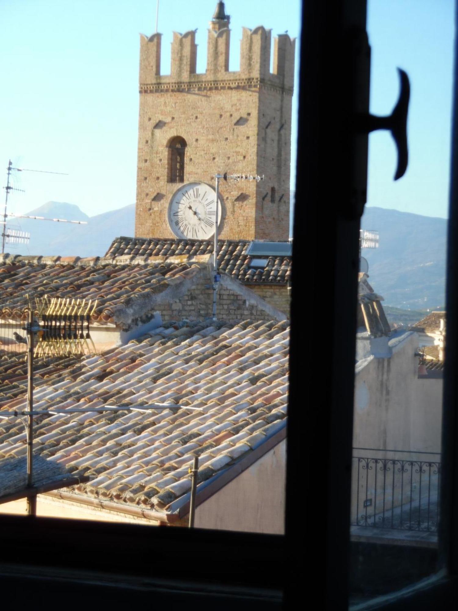 La Neviera Nel Pozzo Bed & Breakfast Offida Rom bilde